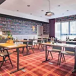 Mercure Paris Bercy Bibliothèque