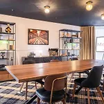 Mercure Paris Bercy Bibliotheque