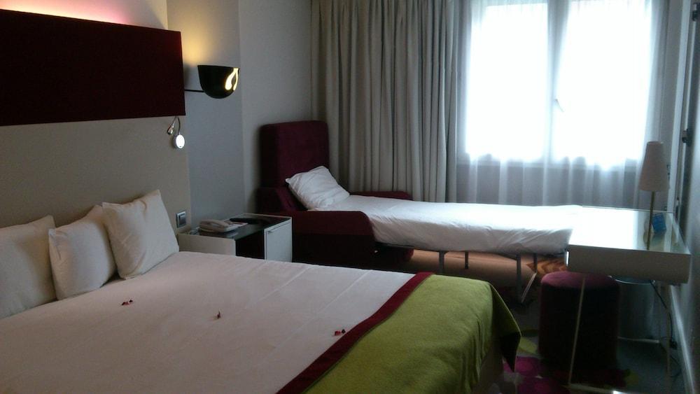 Hotel Mercure Bercy Bibliothèque Parigi