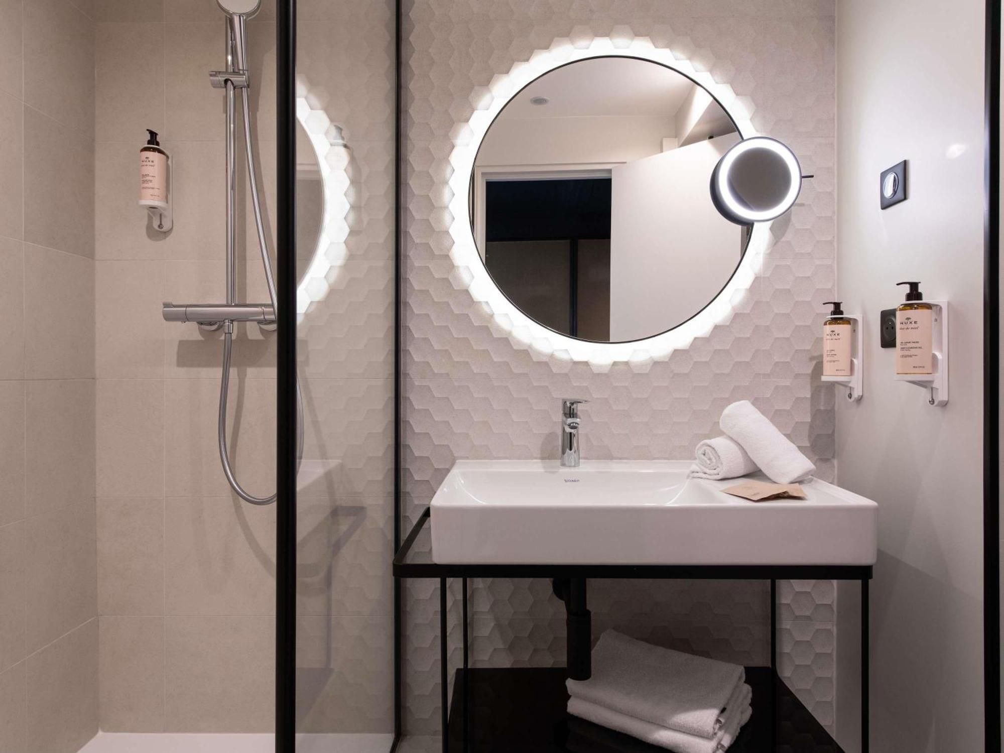 Hotel Mercure Bercy Bibliothèque Parigi