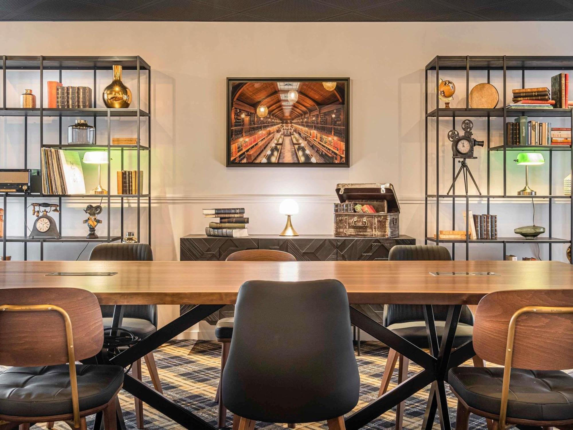 Mercure Bercy Bibliothèque 4* Parigi